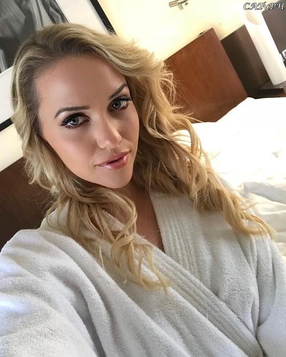 [OnlyFans.com] Mia Malkova SITERIP (2018 – 2021)